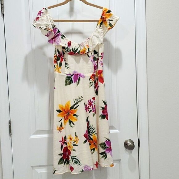 ✨️Old Navy woman's Hawaiian Print Dress, ✨️NWT, Size small - Picture 1 of 6